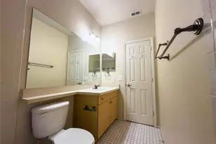 7669 Plantation Cir, University Park, FL 34201 - Photo 19
