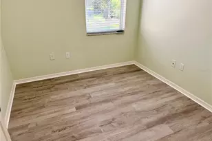 8059 Limestone Ln, Sarasota, FL 34233 - Photo 21