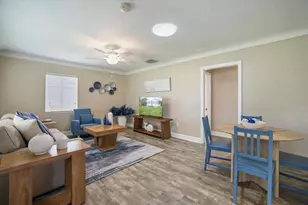 2126 Hyde Park St, Sarasota, FL 34239 - Photo 19