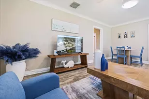 2126 Hyde Park St, Sarasota, FL 34239 - Photo 23