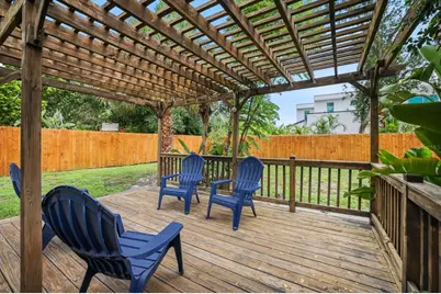 2126 Hyde Park Street, Sarasota, FL 34239 - Photo 37