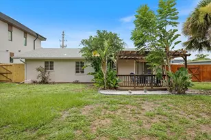 2126 Hyde Park St, Sarasota, FL 34239 - Photo 47