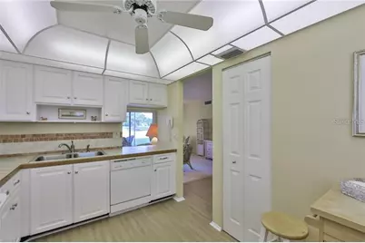 3680 Ironwood Circle #105L, Bradenton, FL 34209 - Photo 3