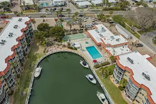 1300 N Portofino Dr, Sarasota, FL 34242 - Photo 37