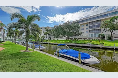 1300 N Portofino Drive #103, Sarasota, FL 34242 - Photo 27