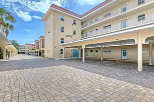1300 N Portofino Dr, Sarasota, FL 34242 - Photo 5