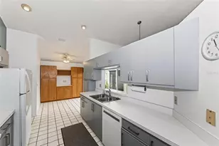 3886 40th Ave W, Bradenton, FL 34205 - Photo 7
