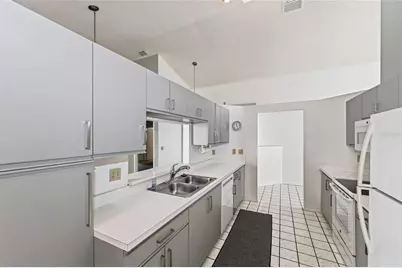 3886 40th Avenue W, Bradenton, FL 34205 - Photo 9