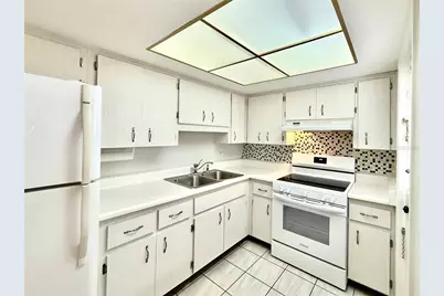 6105 Coral Way, Bradenton, FL 34207 - Photo 9