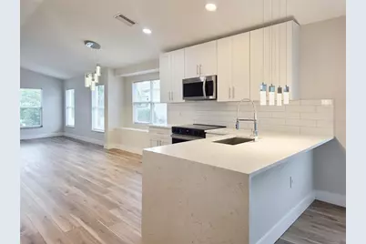 12026 Winding Woods Way, Lakewood Ranch, FL 34202 - Photo 13