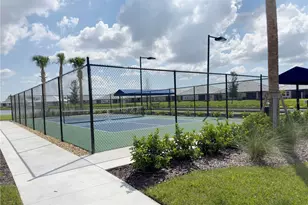 17675 Savory Mist Cir, Lakewood Ranch, FL 34211 - Photo 45