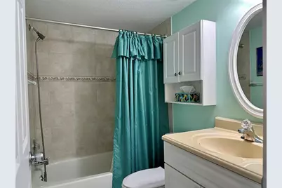 1330 Glen Oaks Drive E #370D, Sarasota, FL 34232 - Photo 19