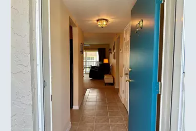 1330 Glen Oaks Drive E #370D, Sarasota, FL 34232 - Photo 5