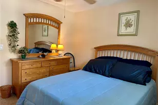 1330 Glen Oaks Dr E, Sarasota, FL 34232 - Photo 21