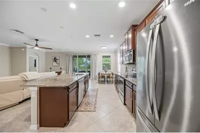 5516 Cartagena Drive, Sarasota, FL 34233 - Photo 11