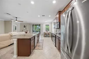 5516 Cartagena Dr, Sarasota, FL 34233 - Photo 11