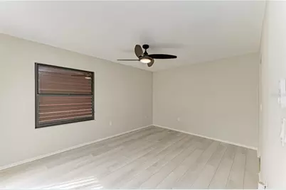 813 Spring Lakes Boulevard, Bradenton, FL 34210 - Photo 23
