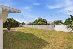 1786 Coconut Dr, Venice, FL 34293 - Photo 35