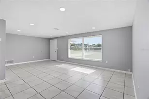 1786 Coconut Dr, Venice, FL 34293 - Photo 9