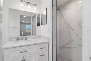 1786 Coconut Dr, Venice, FL 34293 - Photo 25
