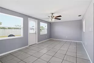 1786 Coconut Dr, Venice, FL 34293 - Photo 29