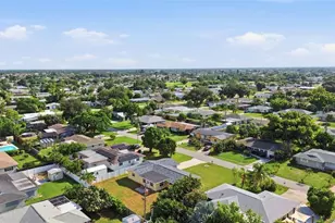 1786 Coconut Dr, Venice, FL 34293 - Photo 43