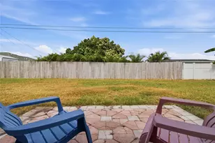 1786 Coconut Dr, Venice, FL 34293 - Photo 31
