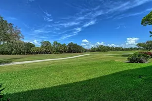8735 Olde Hickory Ave, Sarasota, FL 34238 - Photo 23