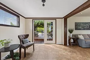 2350 Loma Linda St, Sarasota, FL 34239 - Photo 25
