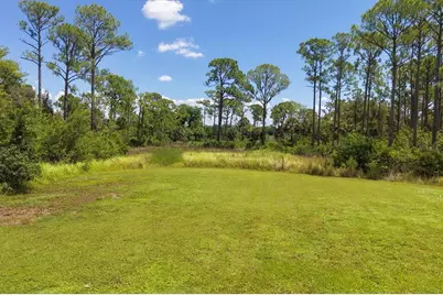 9008 Falcon Court, Venice, FL 34293 - Photo 13