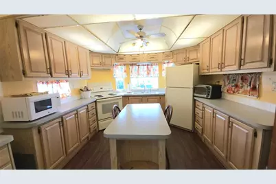 3333 26th Avenue E #1116, Bradenton, FL 34208 - Photo 11