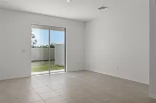 6357 Fairmont Ln, Palmetto, FL 34221 - Photo 7