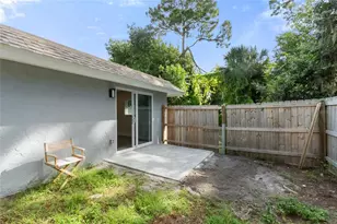 420 Melody Cir, Sarasota, FL 34237 - Photo 29