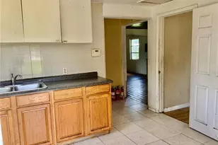 2118 1st Ave E, Palmetto, FL 34221 - Photo 5