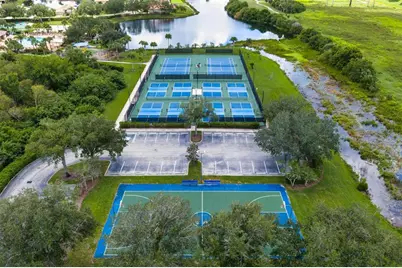 8734 Monterey Bay Loop, Bradenton, FL 34212 - Photo 9