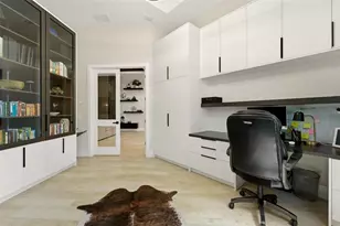 2462 Missara Ln, Sarasota, FL 34231 - Photo 25