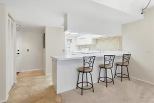 3365 Cross Creek Dr, Sarasota, FL 34231 - Photo 13