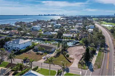 500 Outrigger Lane, Longboat Key, FL 34228 - Photo 3