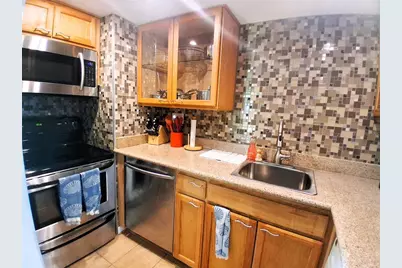 2850 Gulf Of Mexico Drive #2, Longboat Key, FL 34228 - Photo 9