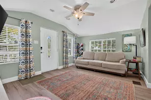5161 Rena Street N, Saint Petersburg, FL 33709 - Photo 5