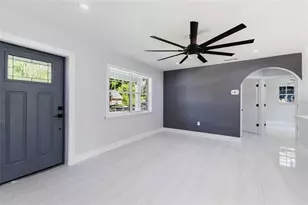 639 Hand Ave, Sarasota, FL 34232 - Photo 7