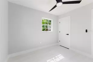 639 Hand Ave, Sarasota, FL 34232 - Photo 25