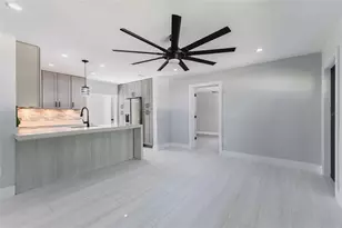 639 Hand Ave, Sarasota, FL 34232 - Photo 5