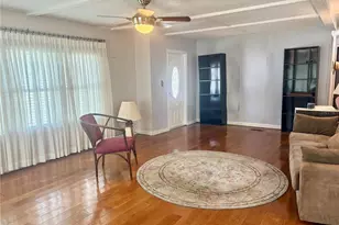 1601 Midlothian St, Sarasota, FL 34234 - Photo 3