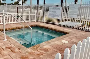 1601 Midlothian St, Sarasota, FL 34234 - Photo 21