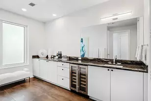 540 N Tamiami Trl, Sarasota, FL 34236 - Photo 35