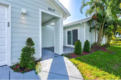 6617 Mauna Loa Boulevard, Sarasota, FL 34241 - Photo 5