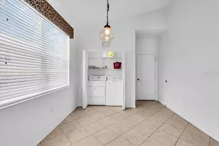 6393 Rookery Cir, Bradenton, FL 34203 - Photo 11