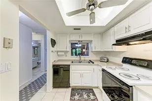 2808 60th Ave W, Bradenton, FL 34207 - Photo 11