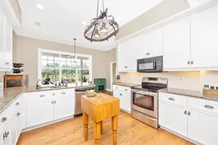 1901 Joshua Dr, Sarasota, FL 34240 - Photo 9